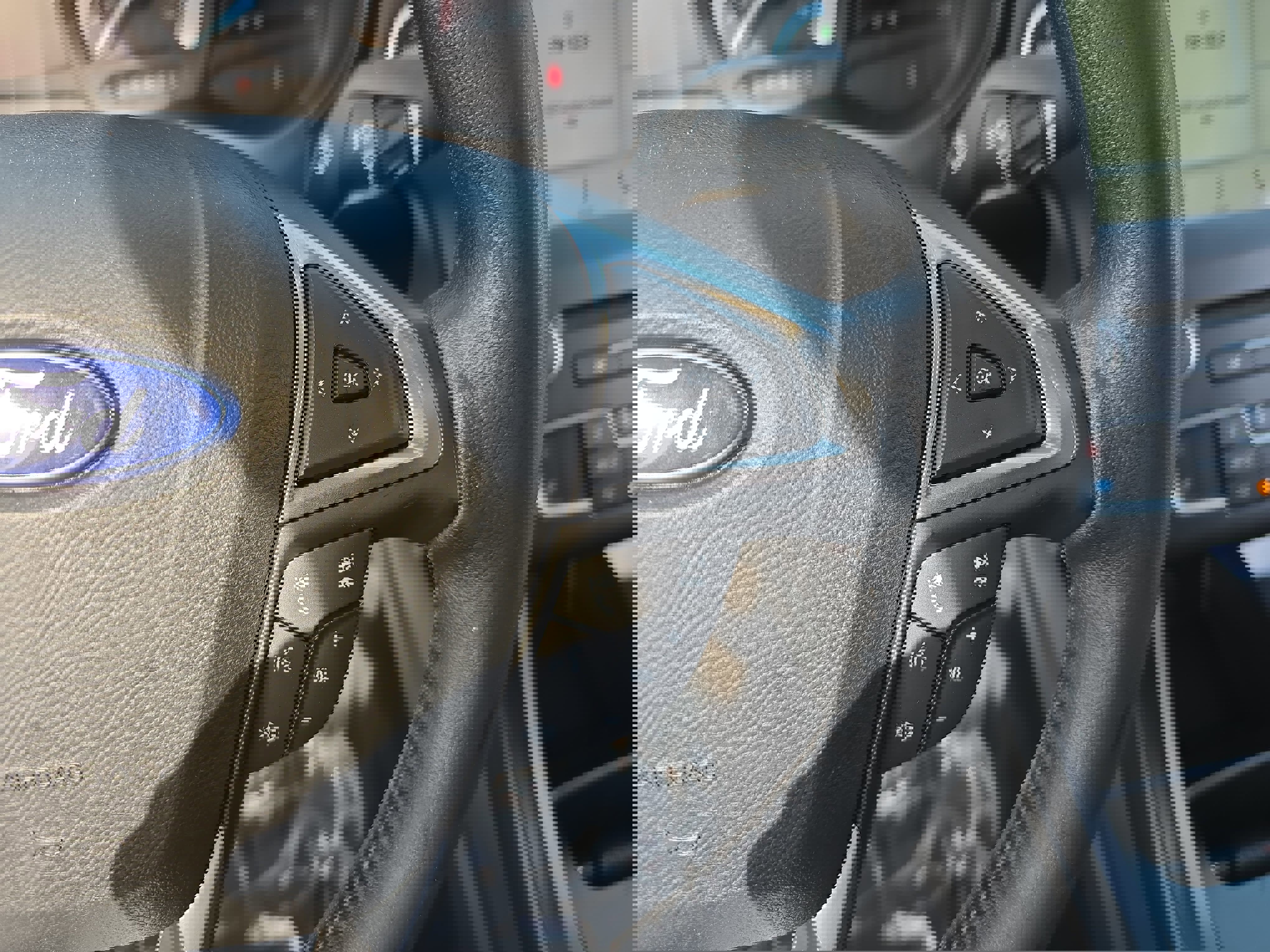 Used 2018 Ford Fusion SE w/ Equipment Group 201A image 18