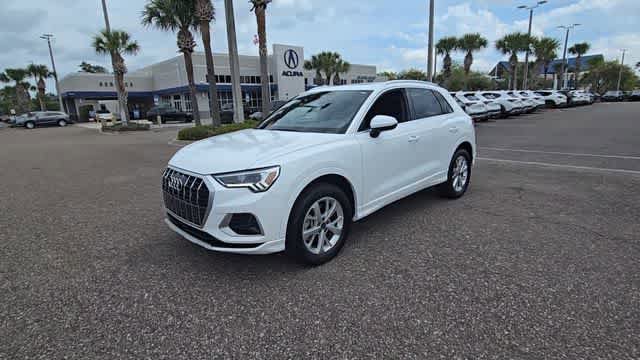 Used 2023 Audi Q3 2.0T Premium image 4