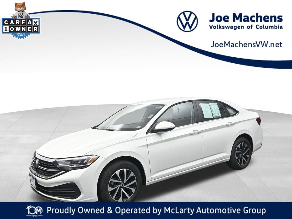 Used 2023 Volkswagen Jetta S image 1