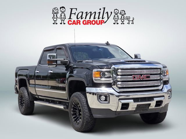 Used 2019 GMC Sierra 2500 SLT AWD/4WD image 2