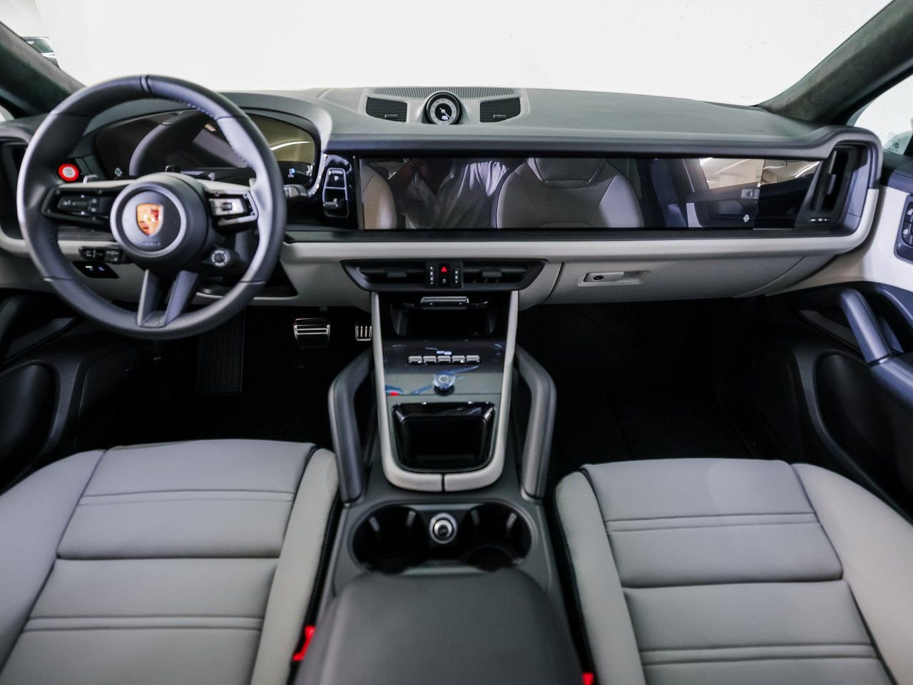 New 2026 Porsche Cayenne GTS AWD/4WD image 26