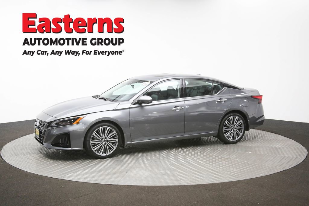 Used 2025 Nissan Altima 2.5 SL image 58