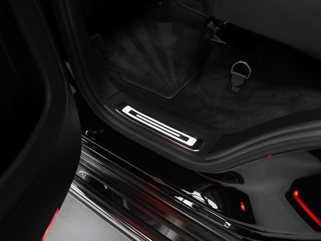 Used 2021 Mercedes-Benz G 550 image 55