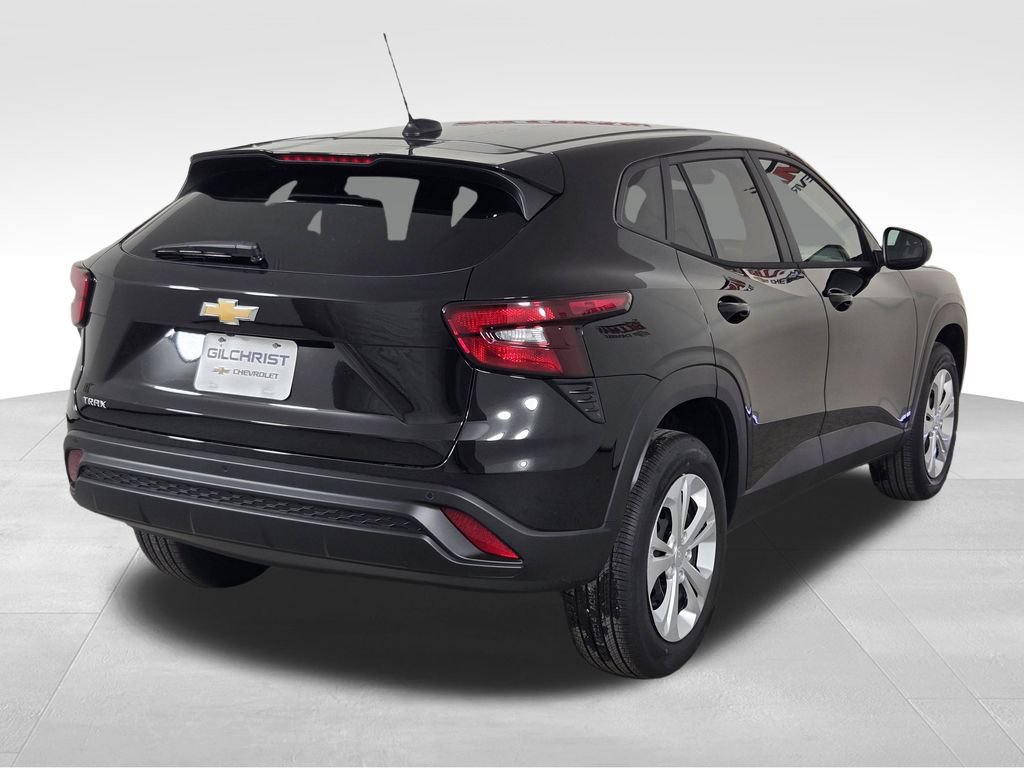 New 2026 Chevrolet Trax LS w/ Driver Confidence Package FWD image 7