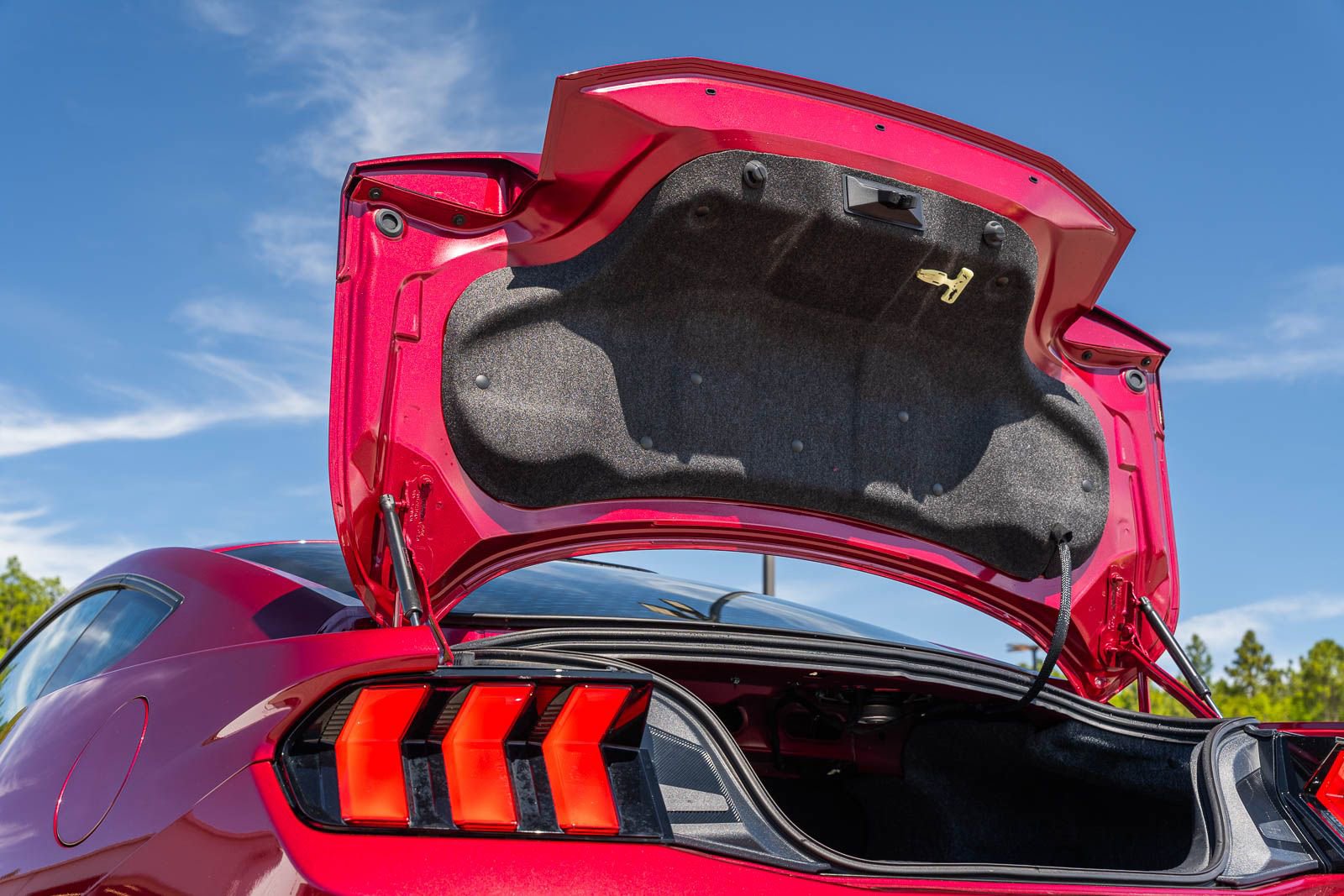 Used 2025 Ford Mustang Coupe image 16