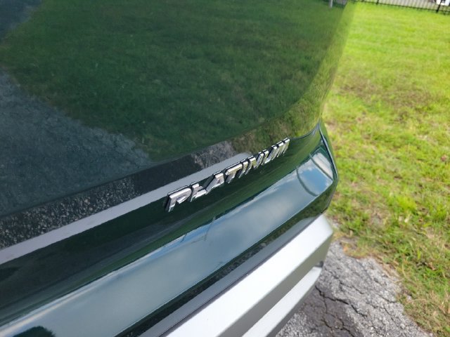 Used 2025 Nissan Pathfinder Platinum w/ Cargo Package FWD image 7
