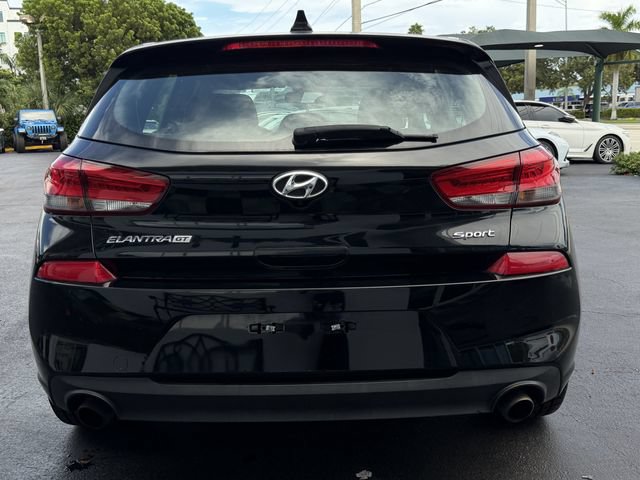 Used 2018 Hyundai Elantra GT Sport FWD image 4