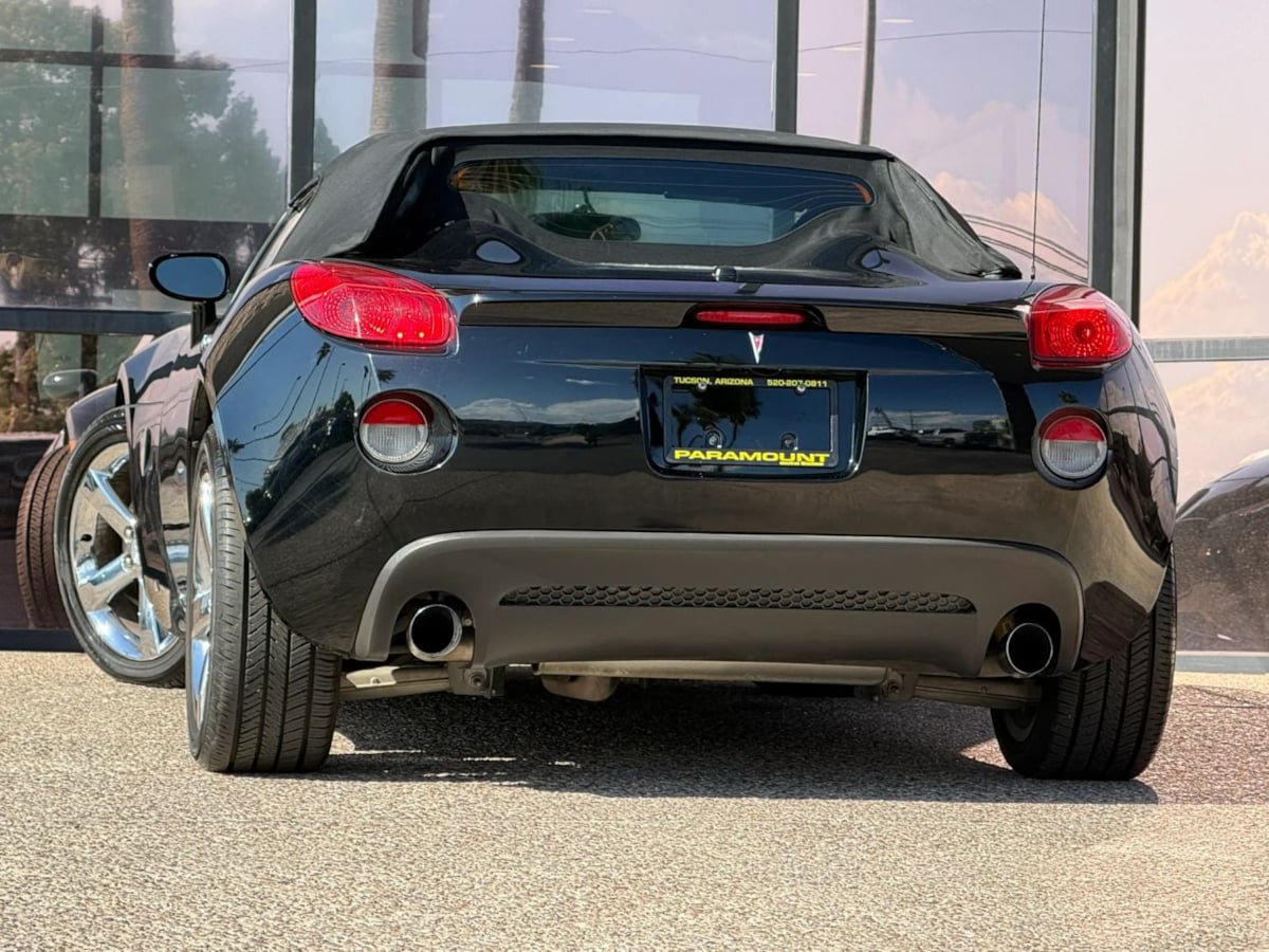 Used 2007 Pontiac Solstice GXP w/ Premium Package RWD image 13