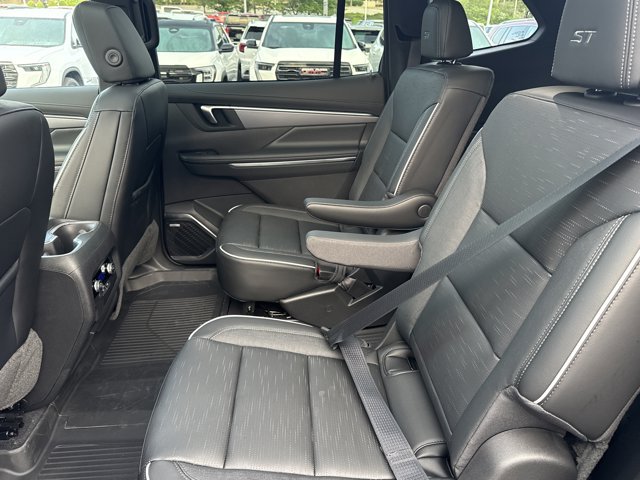 New 2026 Buick Enclave Sport Touring w/ Power Package AWD/4WD image 6