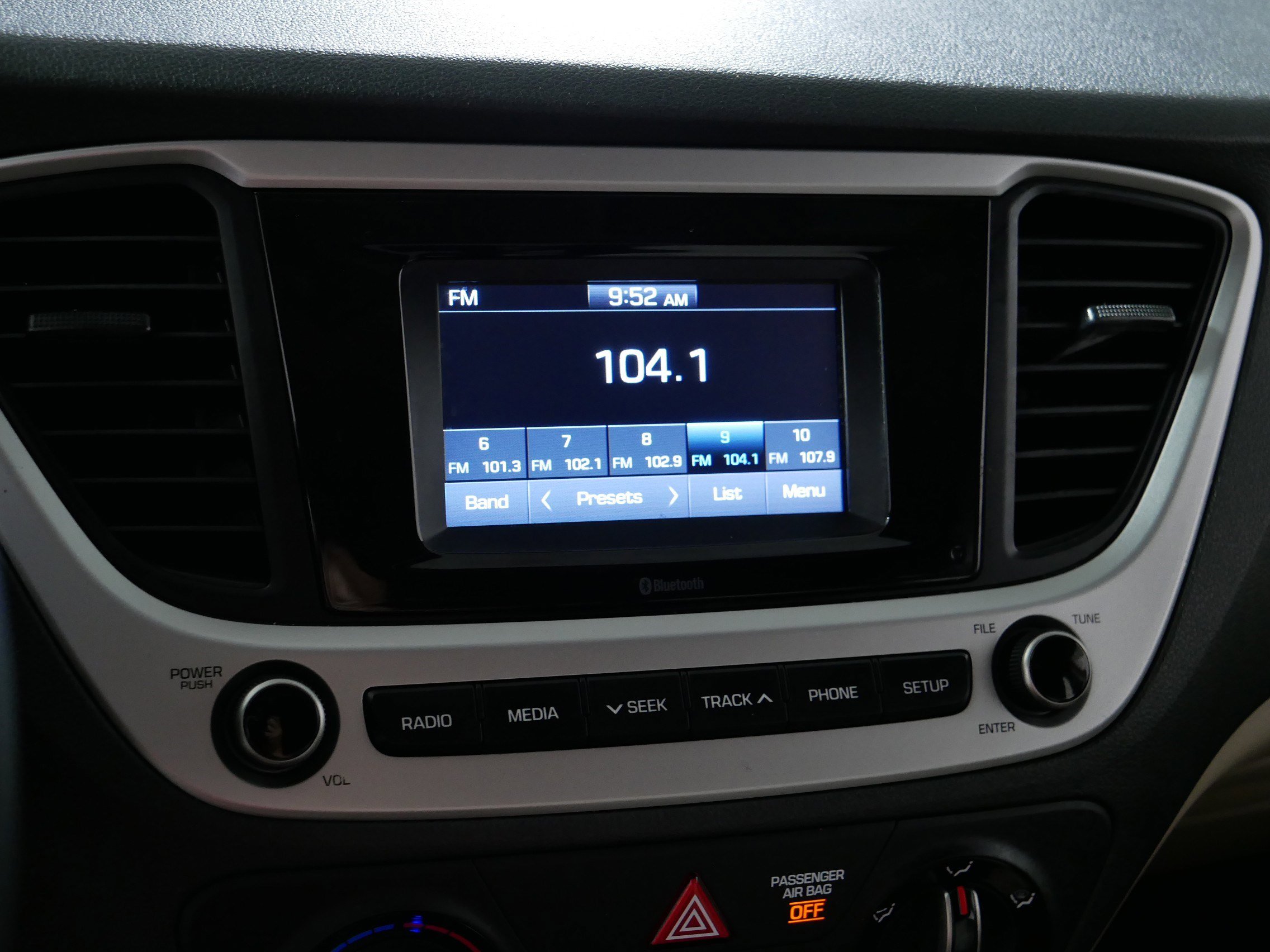 Used 2022 Hyundai Accent SE FWD image 22