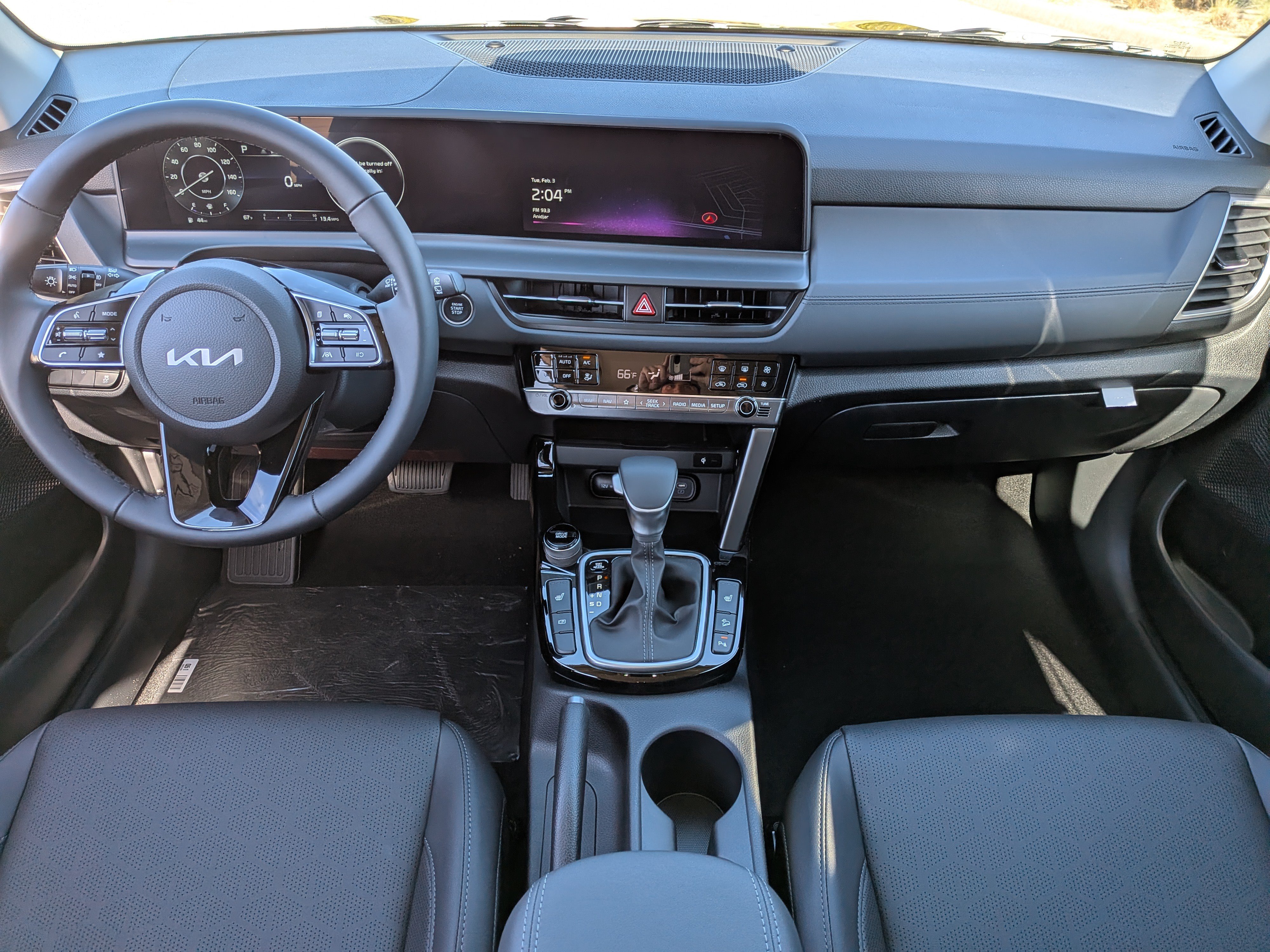 New 2026 Kia Seltos EX FWD image 17