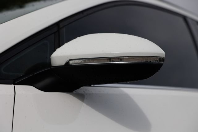 Used 2017 Volkswagen Golf SE FWD image 44