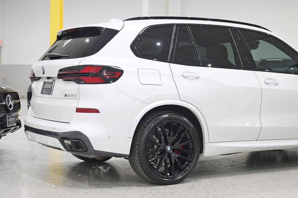 Used 2026 BMW X5 M60i image 10