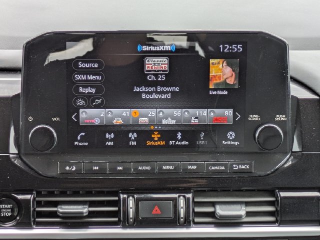 Used 2025 Nissan Pathfinder SL AWD/4WD image 21