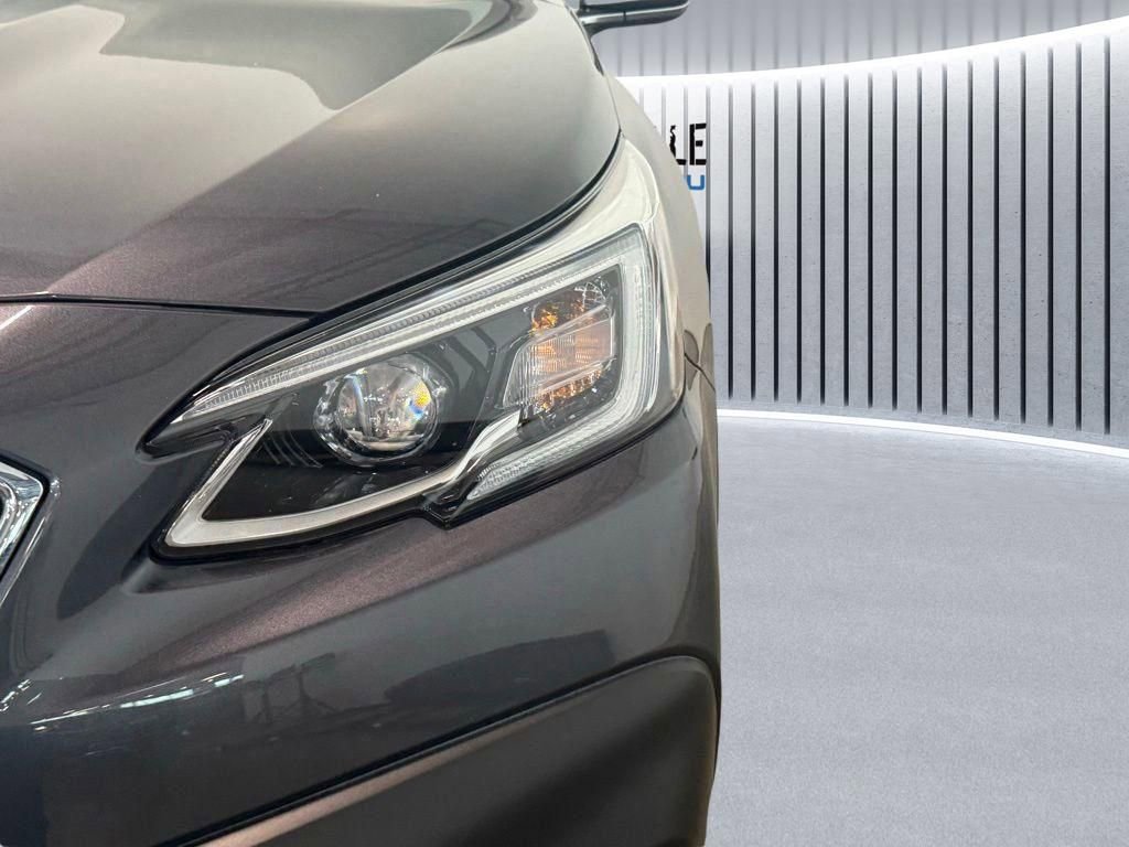Certified 2021 Subaru Outback Touring AWD/4WD image 16