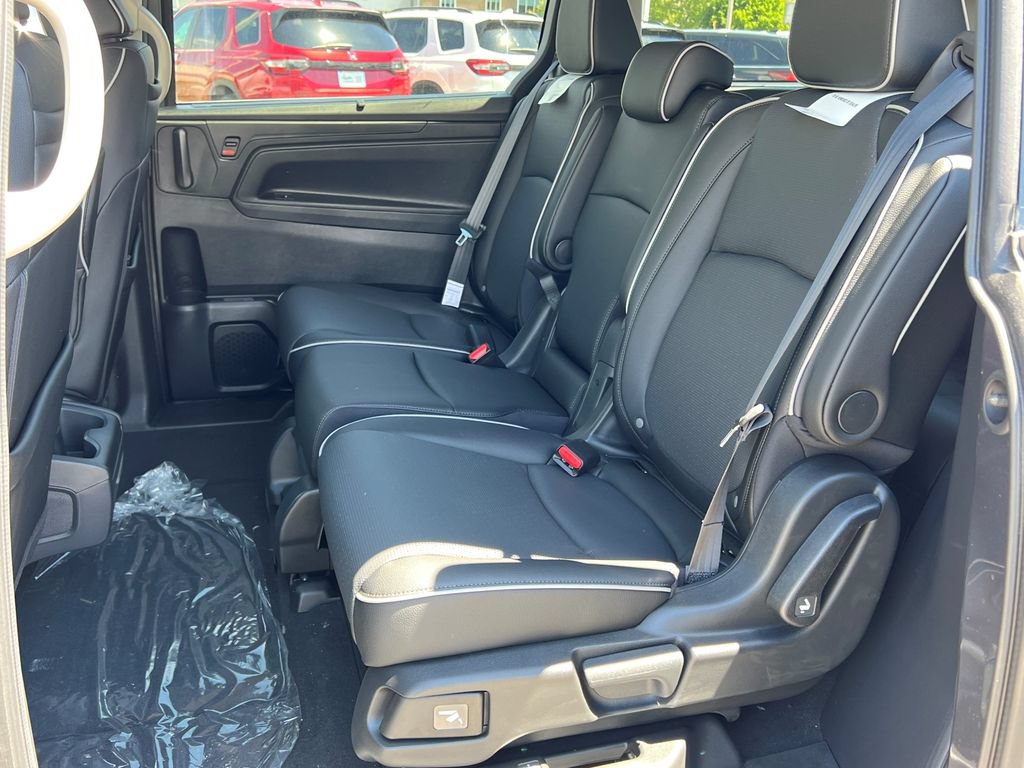 New 2026 Honda Odyssey Elite image 17