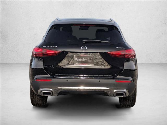 Certified 2025 Mercedes-Benz GLA 250 4MATIC image 7