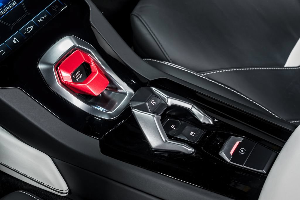 Used 2020 Lamborghini Huracan EVO RWD image 27