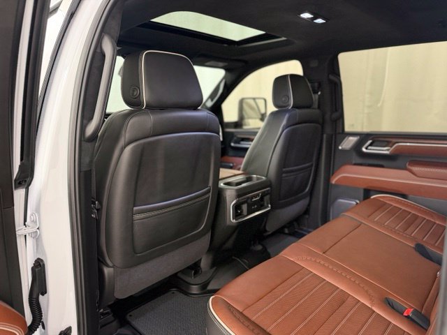 Used 2025 GMC Sierra 2500 Denali Ultimate AWD/4WD image 25