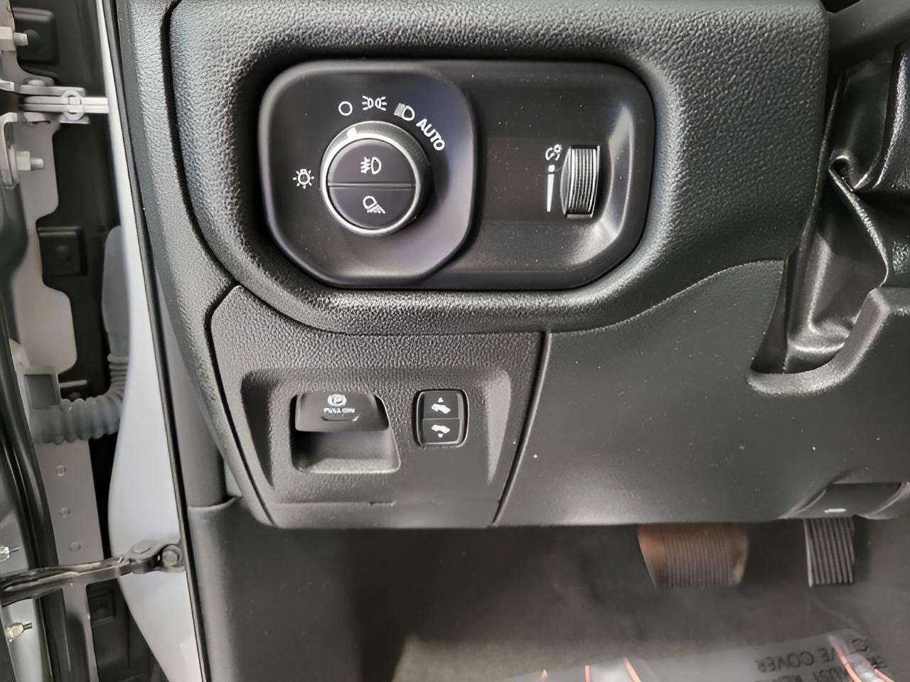 Used 2022 RAM 1500 Big Horn image 10