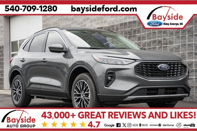 New 2026 Ford Escape SE FWD image 1