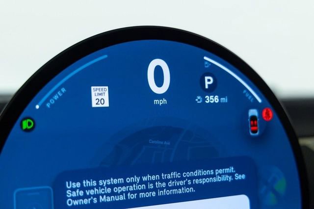 Certified 2025 MINI Cooper S image 3