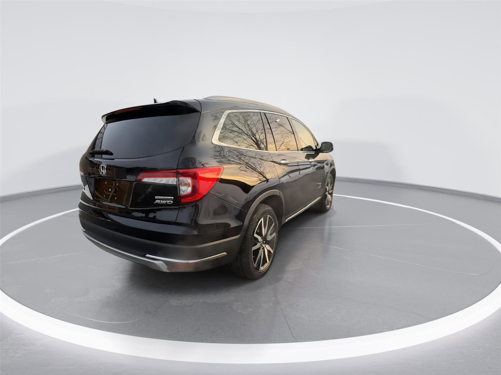 Used 2022 Honda Pilot Touring image 8