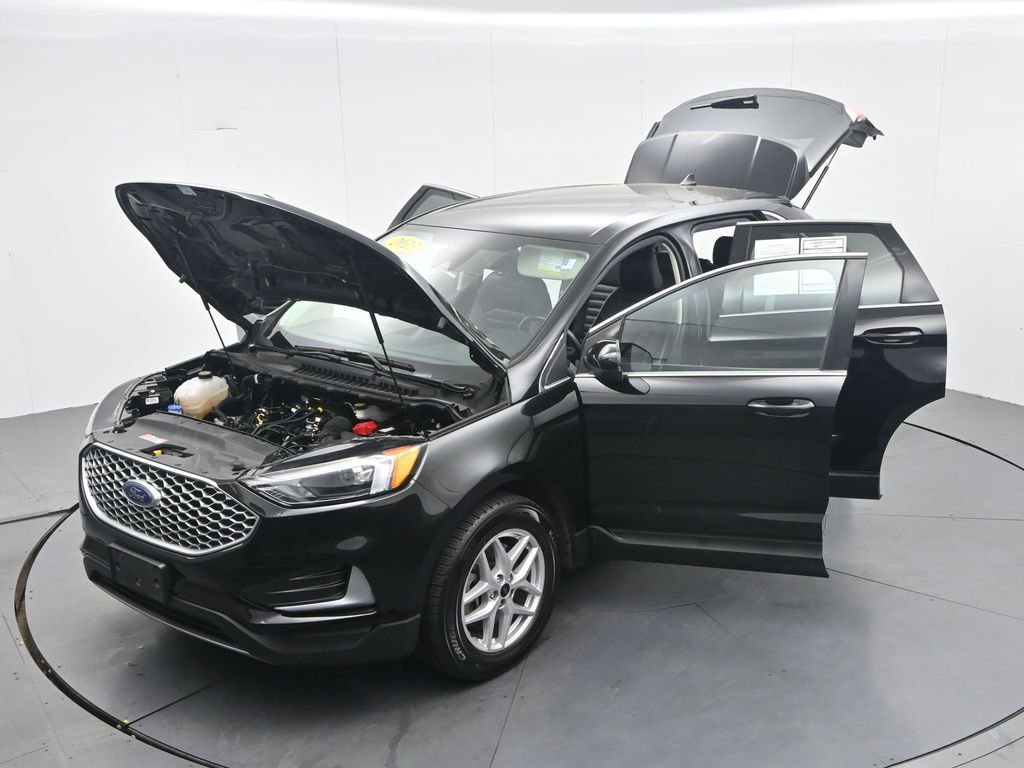 Used 2023 Ford Edge SEL image 33