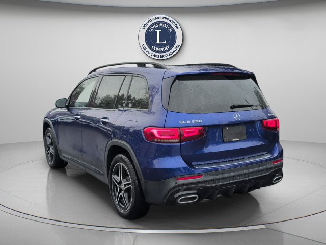 Used 2020 Mercedes-Benz GLB 250 4MATIC w/ AMG Line image 3