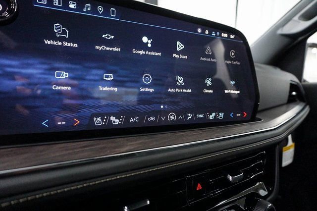 New 2026 Chevrolet Suburban Premier image 23