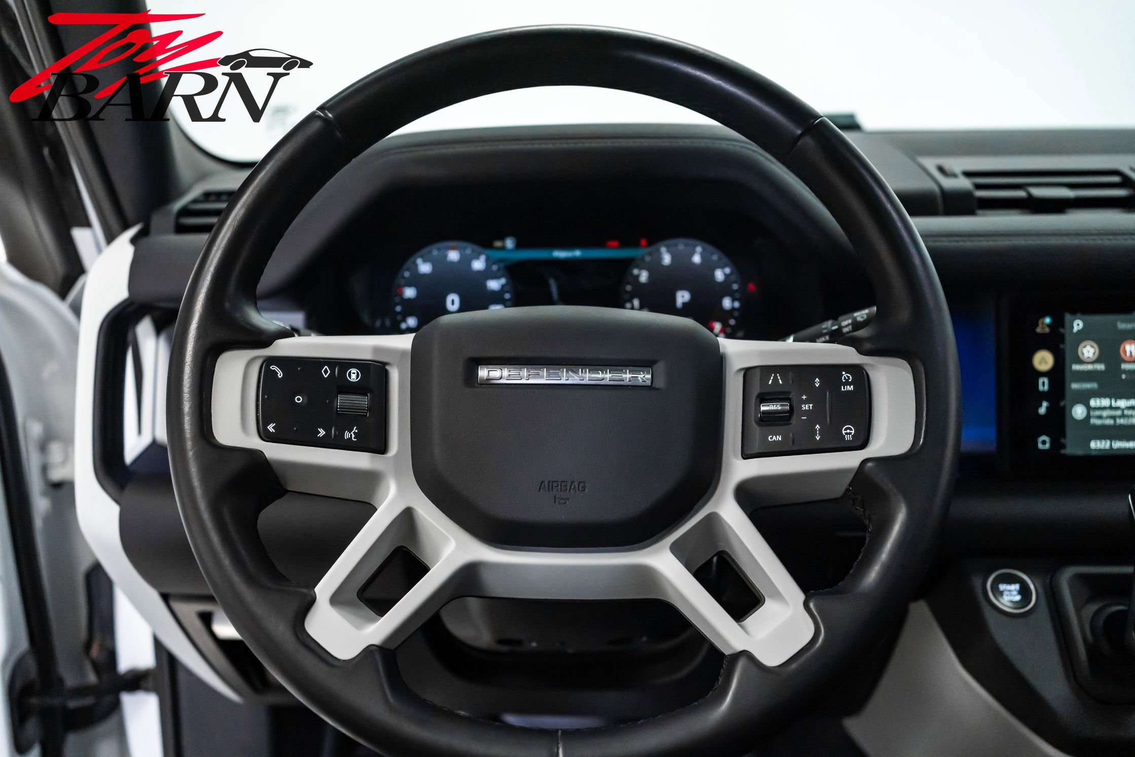 Used 2024 Land Rover Defender 110 S AWD/4WD image 31
