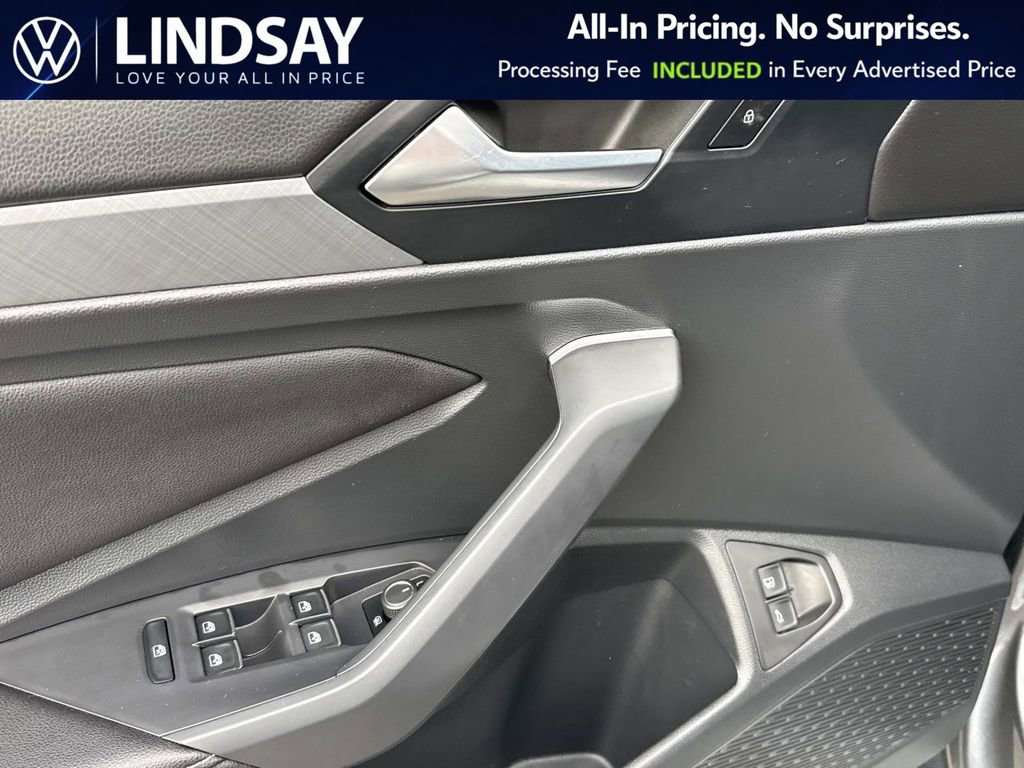 Used 2022 Volkswagen Jetta SE FWD image 18