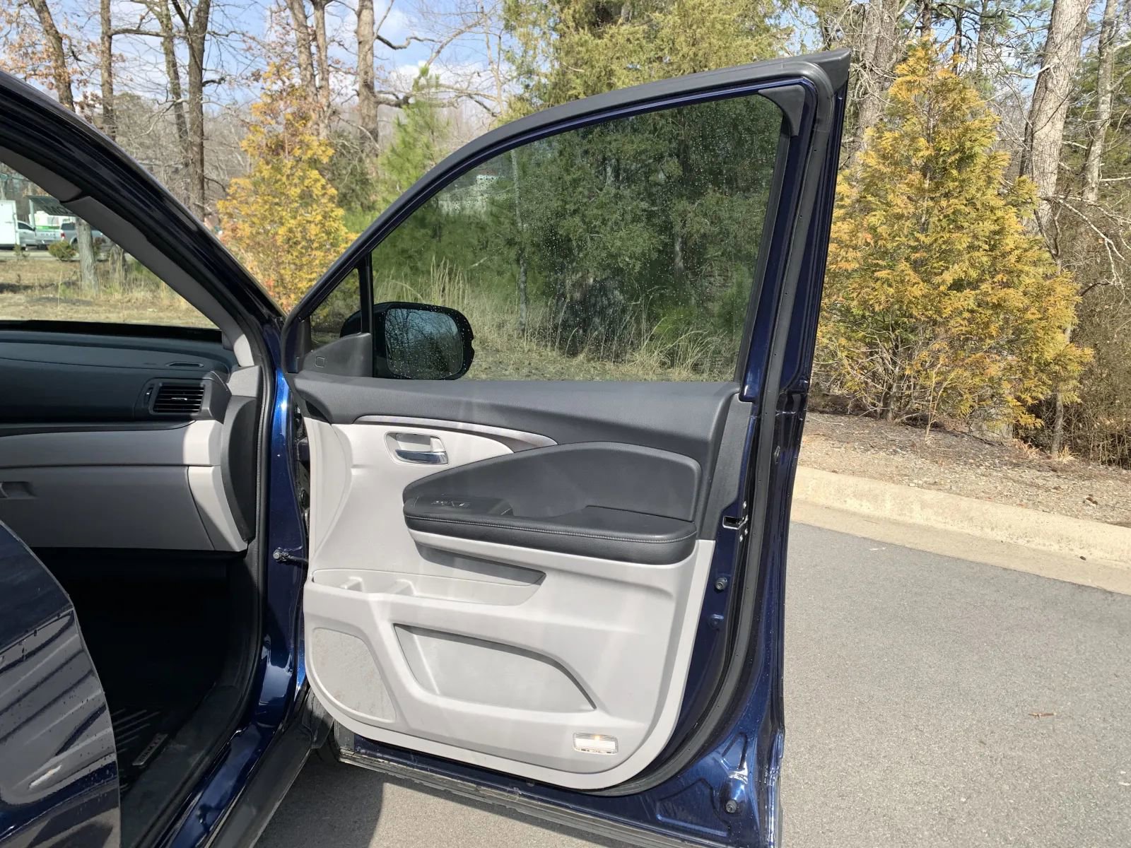 Used 2022 Honda Ridgeline RTL-E image 32