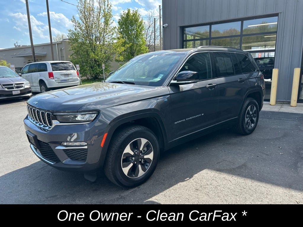 Used 2023 Jeep Grand Cherokee 4WD 4xe image 9