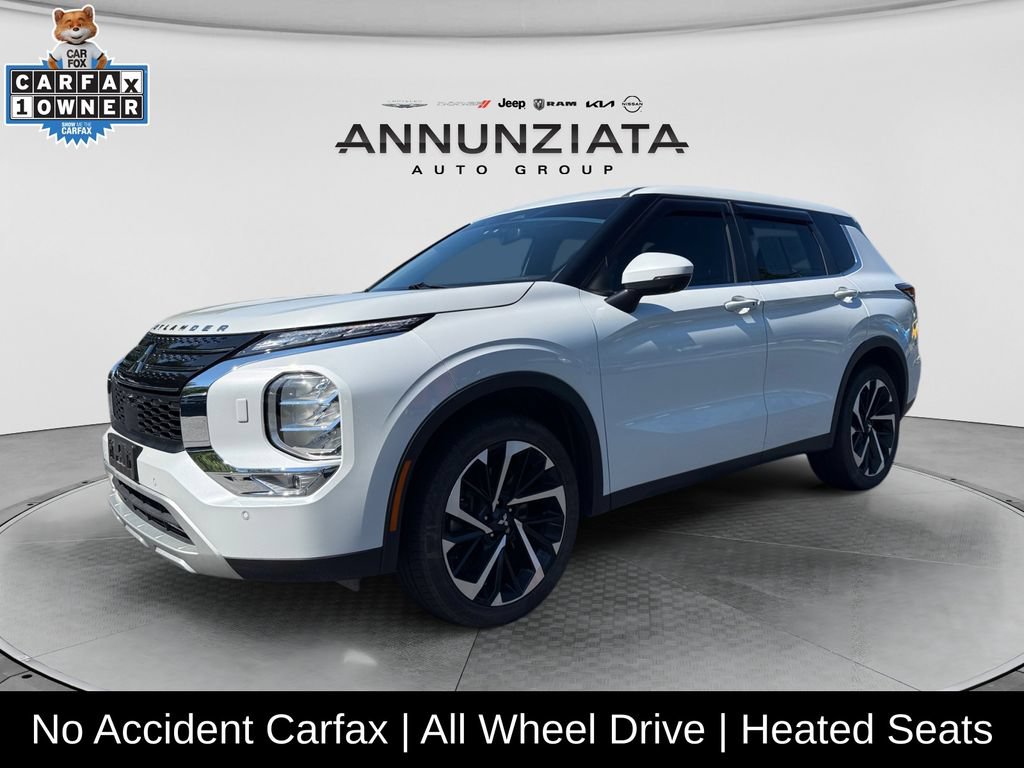 Used 2023 Mitsubishi Outlander SE