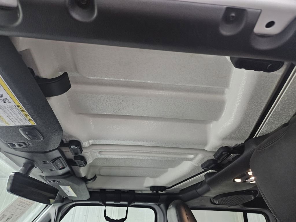 Used 2021 Jeep Gladiator Overland image 29