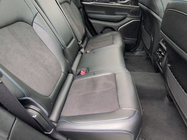 Used 2023 Jeep Grand Cherokee Trailhawk w/ Advanced Protech Group II AWD/4WD image 26
