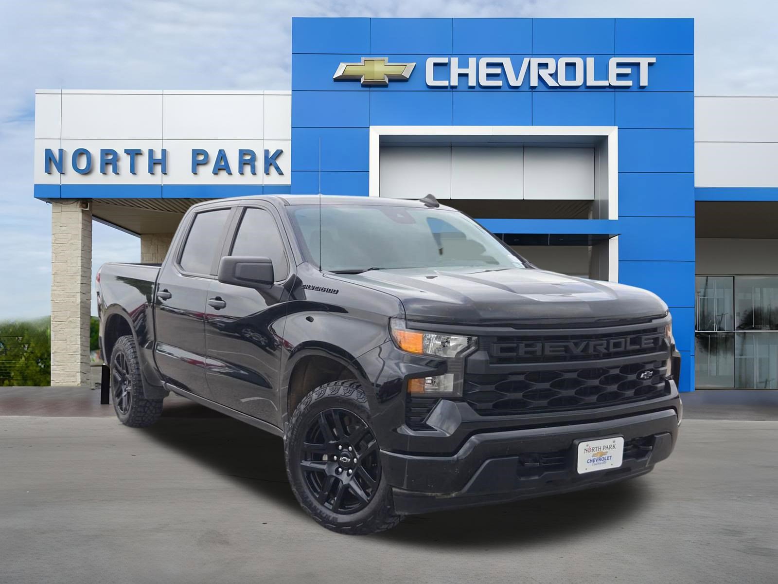 Certified 2023 Chevrolet Silverado 1500 Custom w/ LPO, Dark Essentials Package