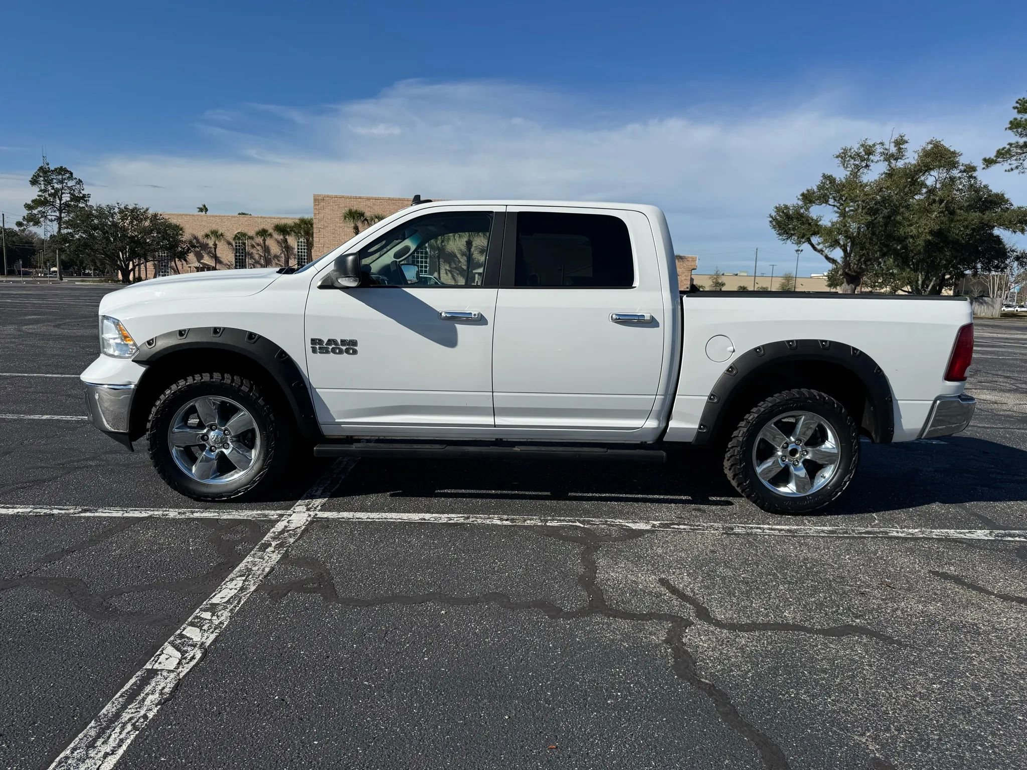Used 2017 RAM 1500 Big Horn AWD/4WD image 11