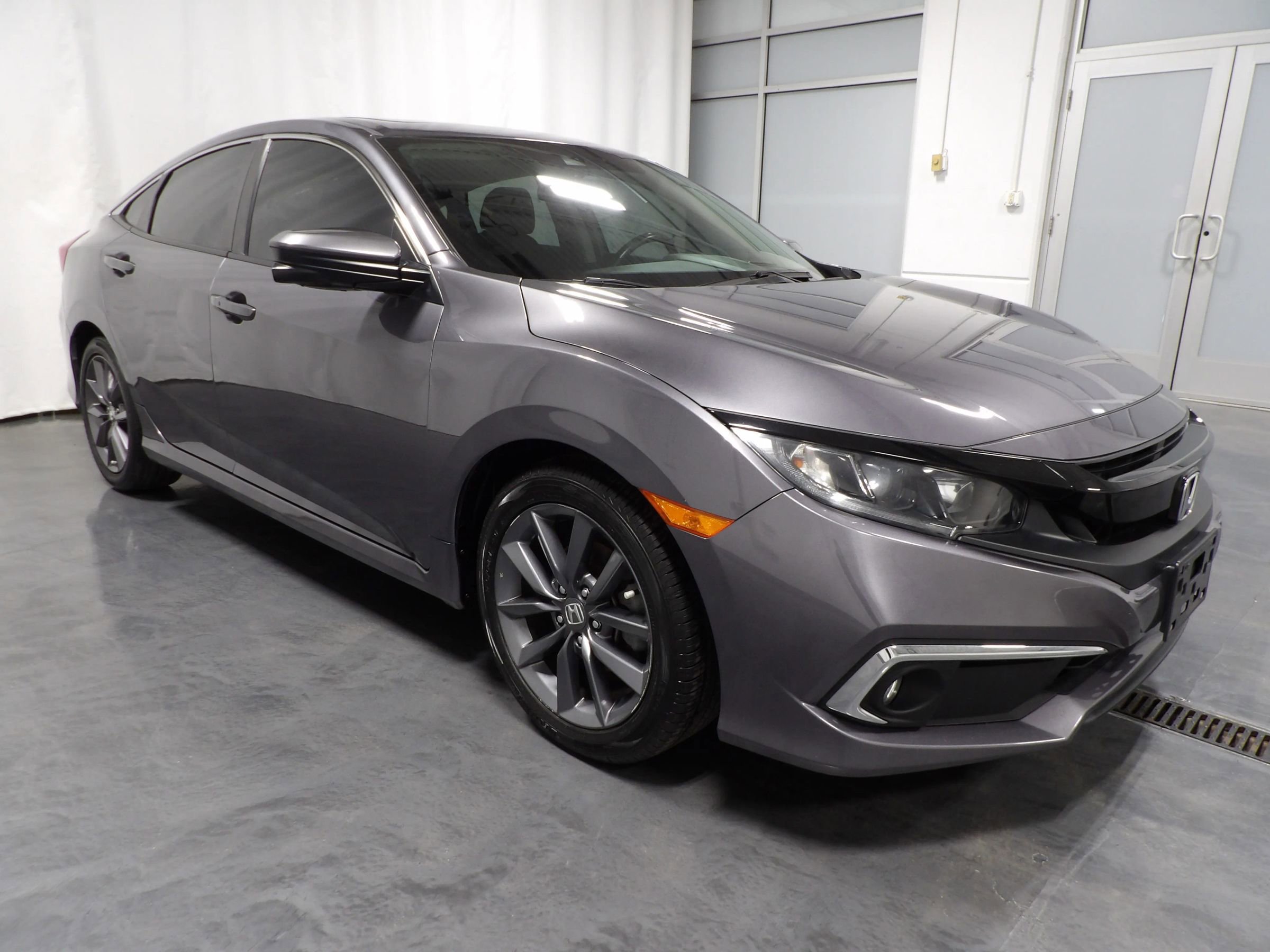Used 2021 Honda Civic EX image 2