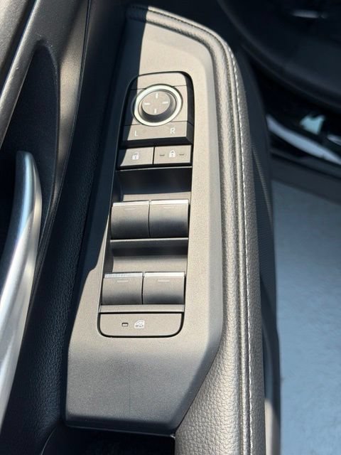 Certified 2024 Toyota Grand Highlander AWD image 23