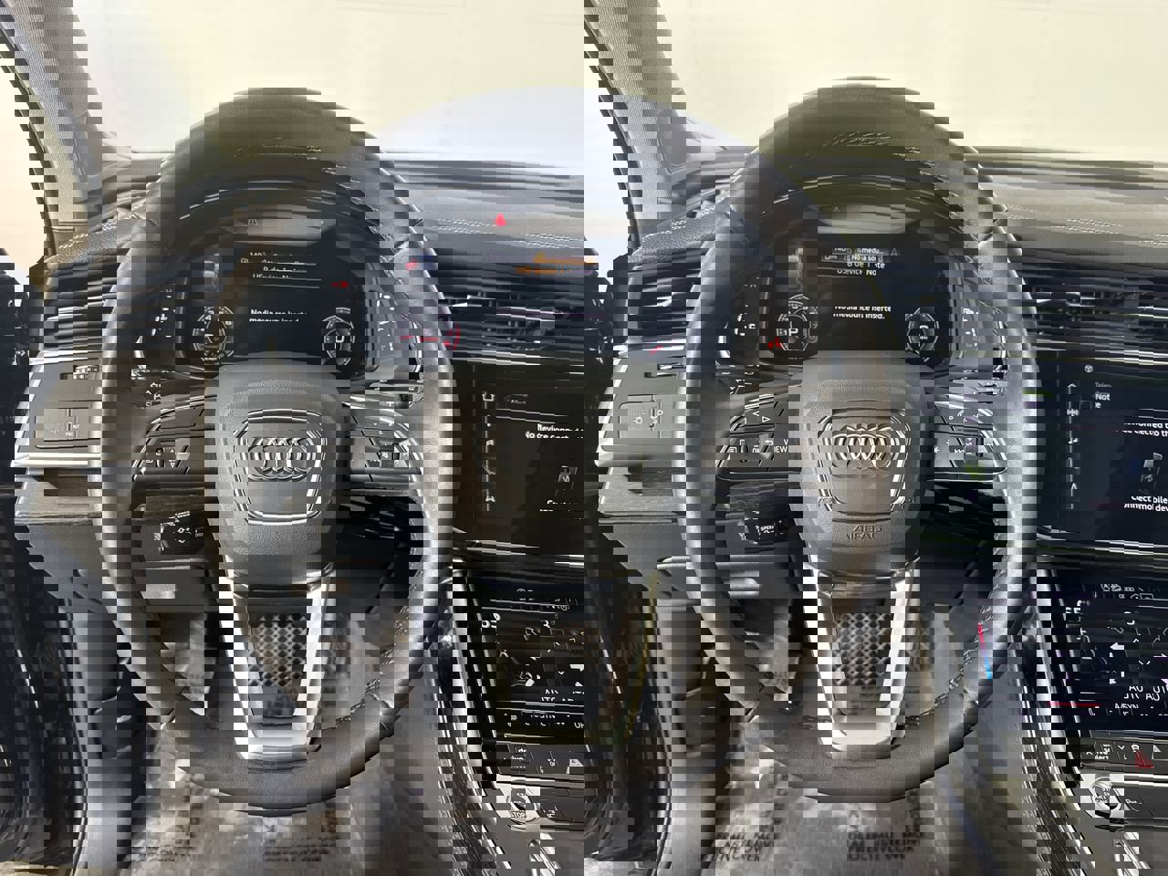 Used 2023 Audi Q7 3.0T Premium Plus w/ Premium Plus Package image 13