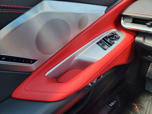 Used 2024 Chevrolet Corvette Stingray Preferred Cpe w/ Body-Color Dual Roof Package RWD image 32
