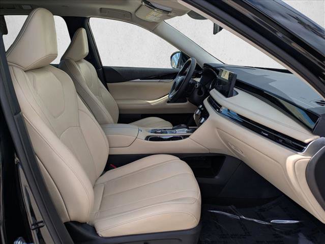 Certified 2025 INFINITI QX60 Pure image 22