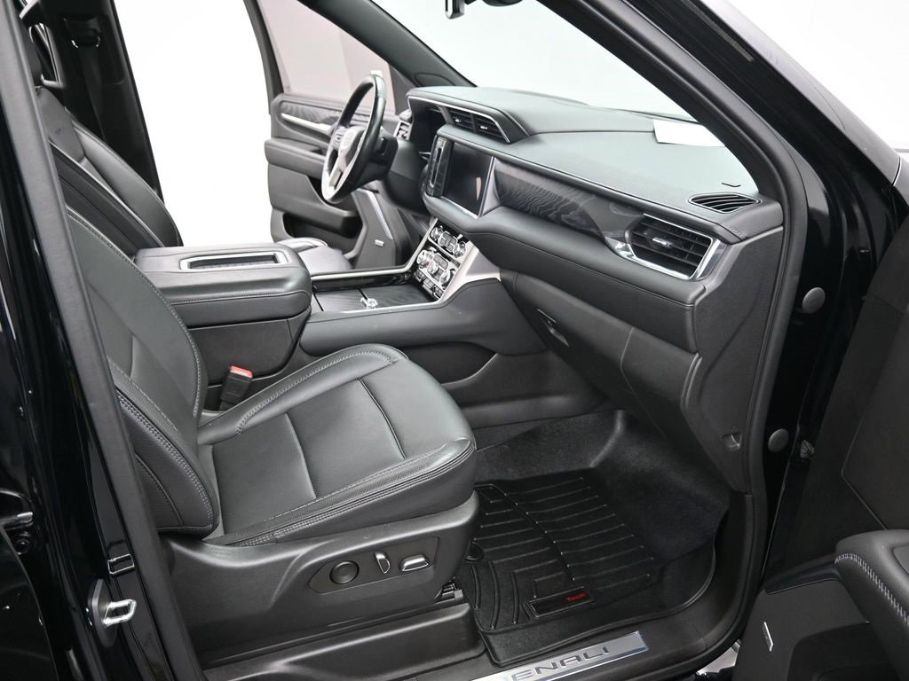 Used 2022 GMC Yukon Denali w/ Max Trailering Package image 37