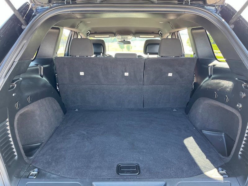 Used 2020 Jeep Grand Cherokee Laredo image 39