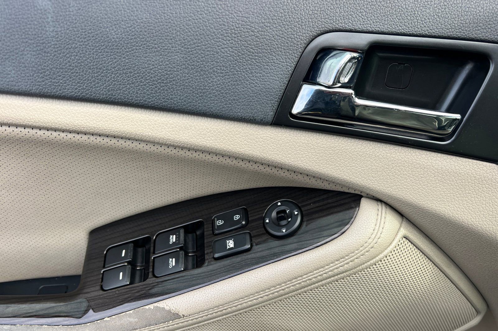 Used 2012 Kia Optima EX image 8