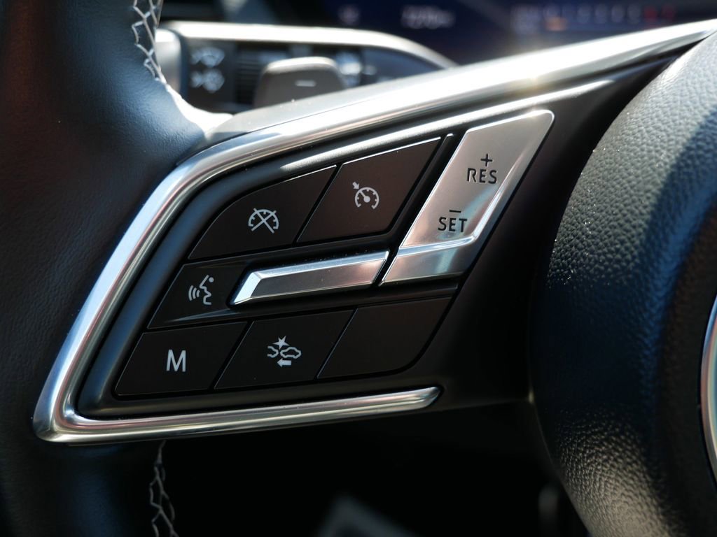 Used 2024 Buick Envision Sport Touring AWD/4WD image 31