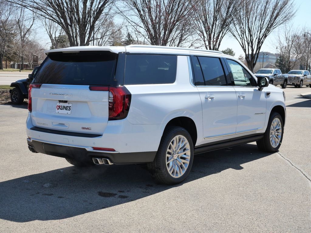 New 2026 GMC Yukon XL Denali w/ Denali Reserve Package image 17