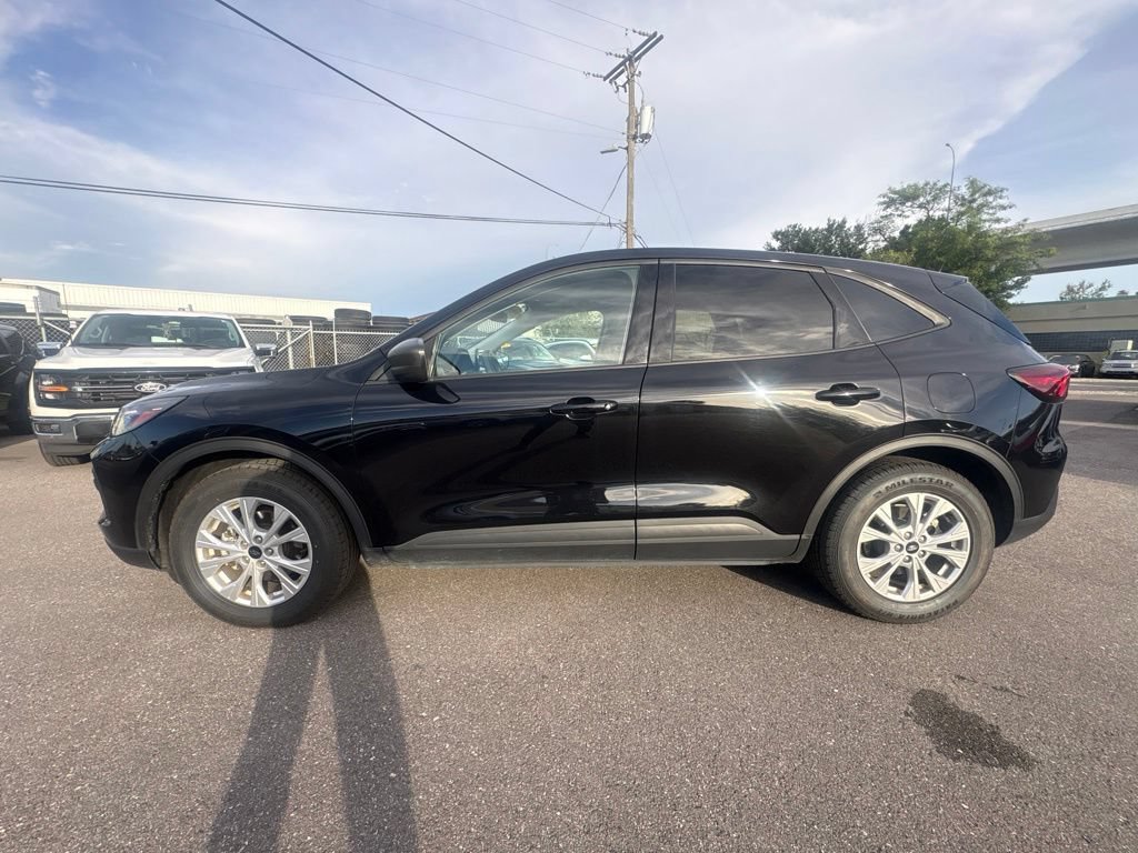 Used 2025 Ford Escape Active FWD image 6